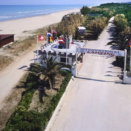 International Torre Cerrano 3* Пинето