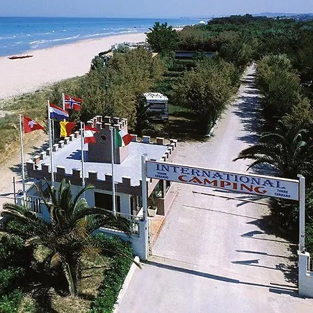 International Torre Cerrano Campsite Pineto